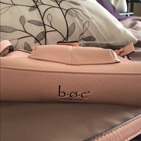 b.o.c Pink Crossbody Bag - Picture 3 of 7